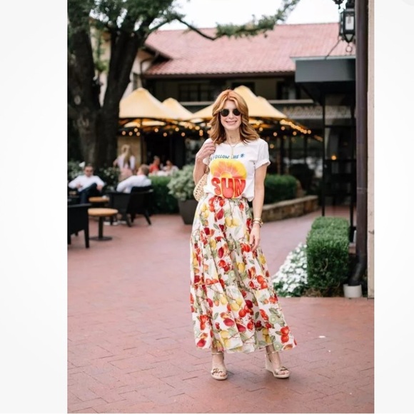 Anthropologie Farm Rio Follow the Sun t-shirt like new tee summer tee size small - Picture 4 of 9